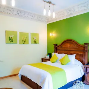 4* Hotel De Antaño